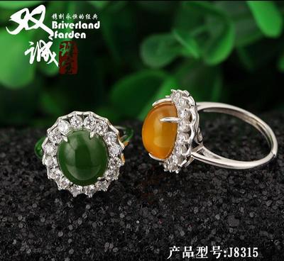 揭秘批發市場 925純銀戒指空托，鑲嵌蜜蠟南紅的匠心之選
